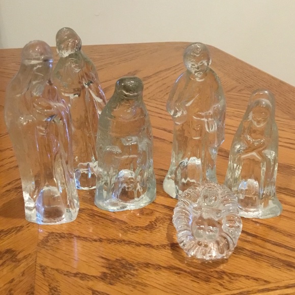 Other - Glass Nativity Figurine Set